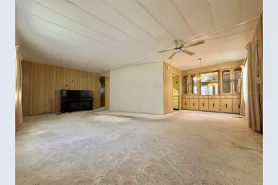 108 Valencia Cove, Leesburg, FL 34748 - Photo 2