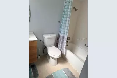 1100 E Caroline Street #119, Tavares, FL 32778 - Photo 6