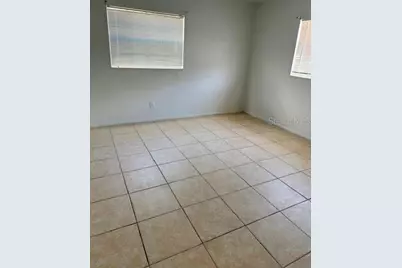 1100 E Caroline Street #119, Tavares, FL 32778 - Photo 8