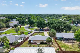 512 Highland Dr, Eustis, FL 32726 - Photo 8