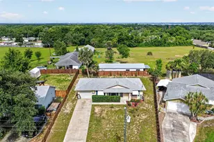 512 Highland Dr, Eustis, FL 32726 - Photo 4