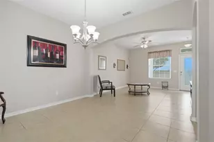 556 Juniper Springs Dr, Groveland, FL 34736 - Photo 4