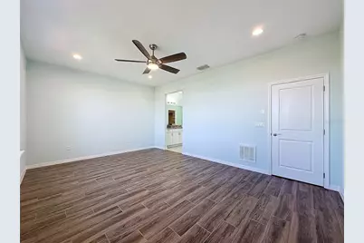 537 Narrow View Lane, Groveland, FL 34736 - Photo 20