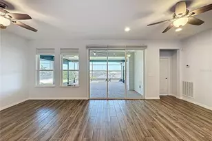 537 Narrow Vw Ln, Groveland, FL 34736 - Photo 6