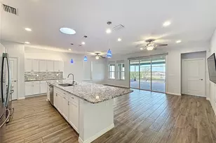 537 Narrow Vw Ln, Groveland, FL 34736 - Photo 18
