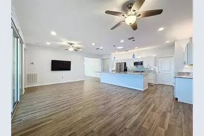 537 Narrow View Lane, Groveland, FL 34736 - Photo 10