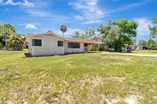 1149 Bloxam Ave, Clermont, FL 34711 - Photo 4
