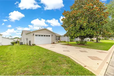 1019 Golden Grove Drive, The Villages, FL 32162 - Photo 2