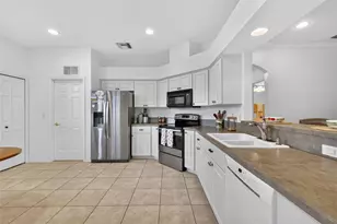 5304 Treasure View Way, Leesburg, FL 34748 - Photo 16