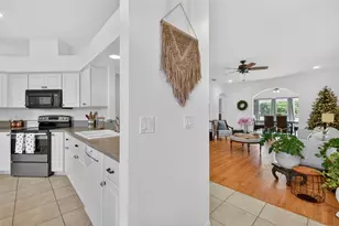 5304 Treasure View Way, Leesburg, FL 34748 - Photo 14