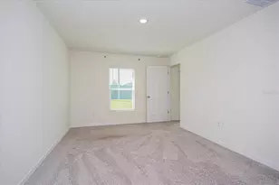 352 Towns Cir, Haines City, FL 33844 - Photo 10