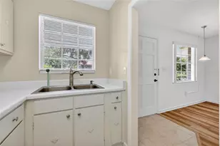 200 E 10th Ave, Mount Dora, FL 32757 - Photo 12