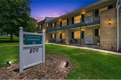 200 E 10th Avenue #8, Mount Dora, FL 32757 - Photo 1