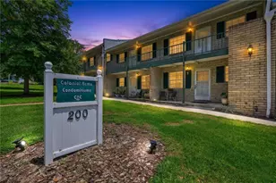 200 E 10th Ave, Mount Dora, FL 32757 - Photo 1
