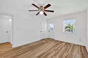 200 E 10th Ave, Mount Dora, FL 32757 - Photo 16
