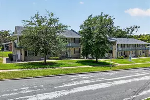 200 E 10th Ave, Mount Dora, FL 32757 - Photo 18