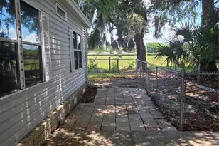 3224 Manatee Rd, Tavares, FL 32778 - Photo 24