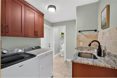 16720 Beauclaire Ct, Tavares, FL 32778 - Photo 22