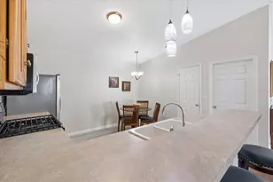 2752 Craven Way, The Villages, FL 32162 - Photo 16