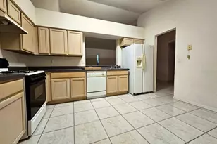13345 Pinyon Dr, Clermont, FL 34711 - Photo 2