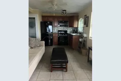 195 Mae Street #B, Eustis, FL 32726 - Photo 4