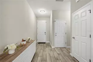 205 Aberdeen St, Davenport, FL 33896 - Photo 6