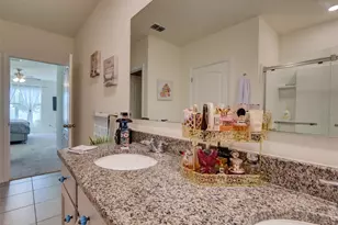 11244 Amber Ridge Dr, Zellwood, FL 32798 - Photo 24