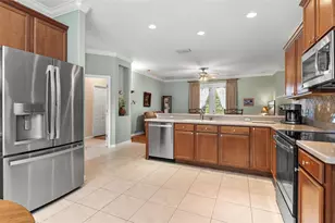36403 Grand Island Oaks Cir, Grand Island, FL 32735 - Photo 8