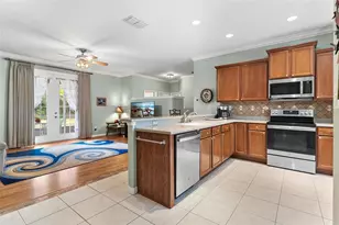 36403 Grand Island Oaks Cir, Grand Island, FL 32735 - Photo 12