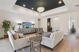 4044 Pinnacle Pl, Lady Lake, FL 32159 - Photo 4