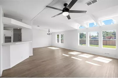 8531 Semmes Street, Zephyrhills, FL 33540 - Photo 12