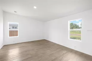 8531 Semmes St, Zephyrhills, FL 33540 - Photo 20