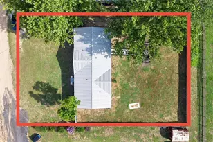 8531 Semmes St, Zephyrhills, FL 33540 - Photo 2
