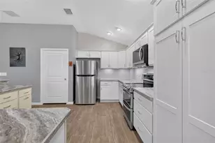 11387 Zimmerman Path, Oxford, FL 34484 - Photo 14
