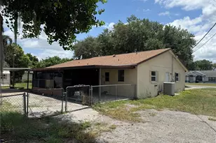 1244 Co Rd 437, Lake Panasoffkee, FL 33538 - Photo 10