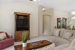 1332 Camero Dr, The Villages, FL 32159 - Photo 14