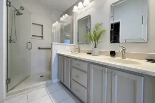853 Winchester Ct, The Villages, FL 32162 - Photo 12