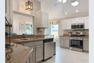 853 Winchester Court, The Villages, FL 32162 - Photo 10