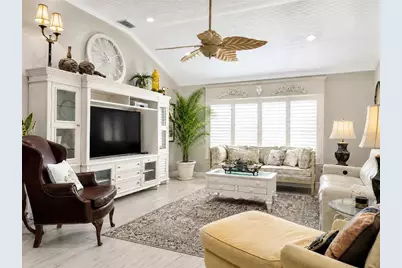 853 Winchester Court, The Villages, FL 32162 - Photo 6