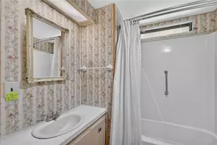 1610 Sunshine Ln, Tavares, FL 32778 - Photo 26