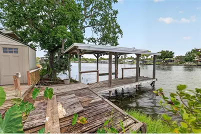 1610 Sunshine Lane, Tavares, FL 32778 - Photo 4