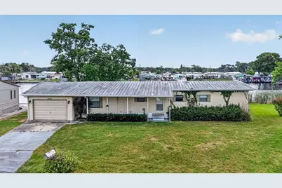 1610 Sunshine Lane, Tavares, FL 32778 - Photo 32