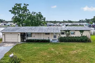 1610 Sunshine Ln, Tavares, FL 32778 - Photo 32