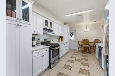 1622 New Abbey Avenue, Leesburg, FL 34788 - Photo 12