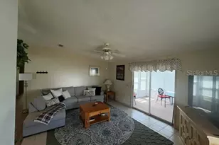 932 Chula Ct, Lady Lake, FL 32159 - Photo 32