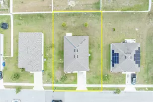 16434 Blooming Cherry Dr, Groveland, FL 34736 - Photo 32