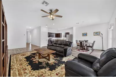 16434 Blooming Cherry Drive, Groveland, FL 34736 - Photo 6