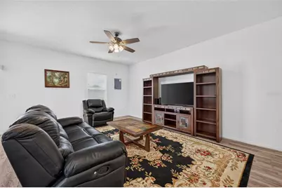 16434 Blooming Cherry Drive, Groveland, FL 34736 - Photo 4