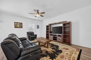 16434 Blooming Cherry Dr, Groveland, FL 34736 - Photo 4