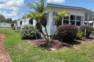 137 Jacaranda Dr, Leesburg, FL 34748 - Photo 4